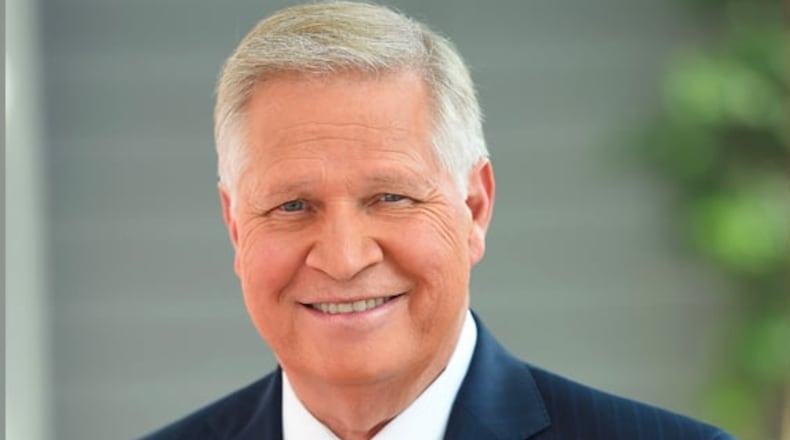 Long-time NFL reporter Chris Mortensen died Sunday morning at the age of 72, his family announced.