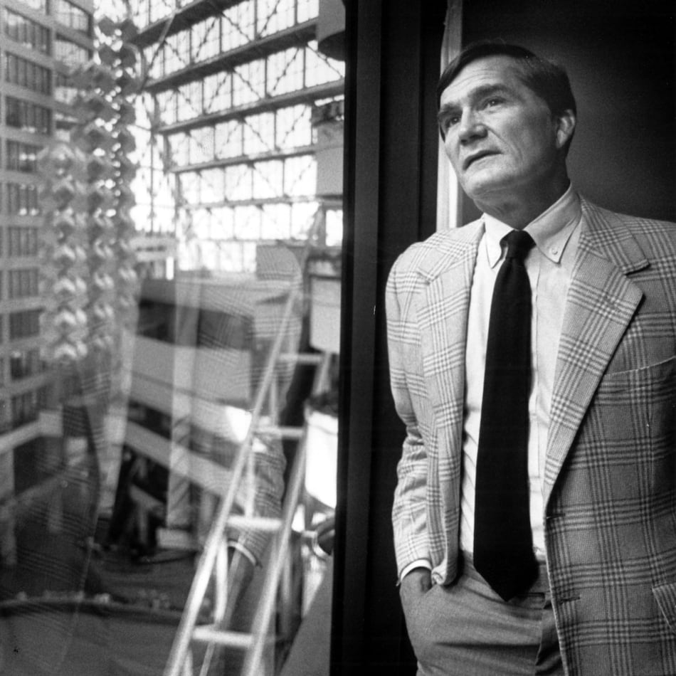 Tom Cousins, then president and CEO of Cousins Properties, looked out from his then-office at what was the CNN Center. Cousins built the property as one of his many Atlanta development projects. (Andy Sharp/AJC FILE)