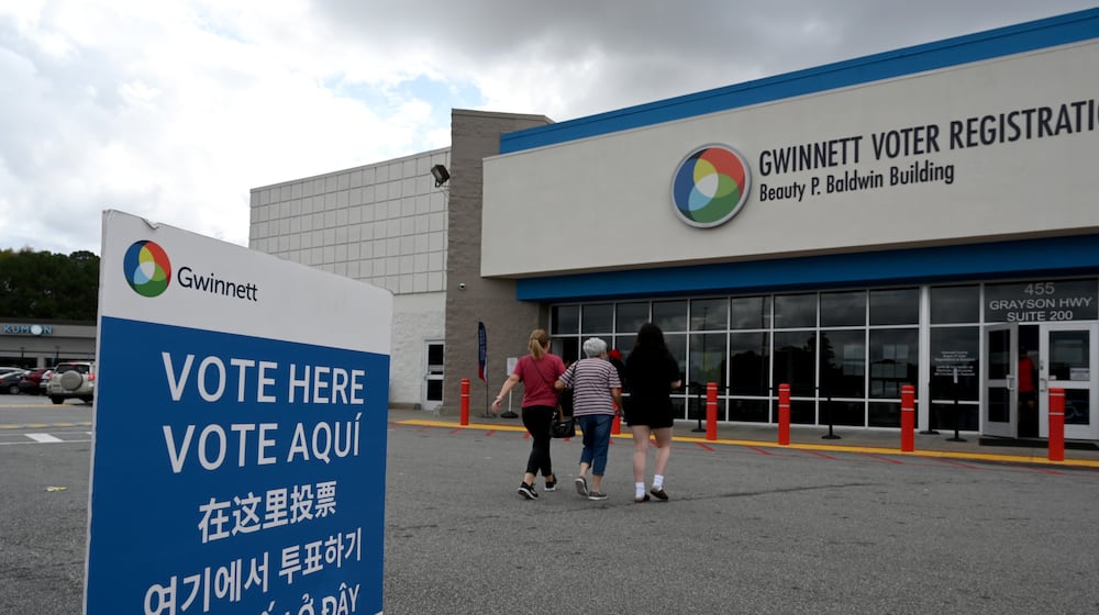 Voters arrive the Gwinnett County Voter Registrations and Elections office to cast their ballot during early in-person voting, Wednesday, Oct. 30, 2024, in Lawrenceville. (Hyosub Shin/AJC)
