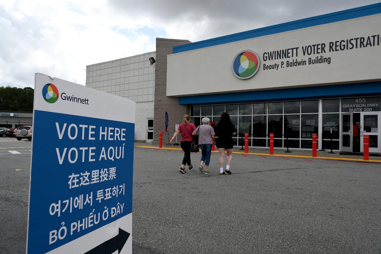 Voters arrive the Gwinnett County Voter Registrations and Elections office to cast their ballot during early in-person voting, Wednesday, Oct. 30, 2024, in Lawrenceville. (Hyosub Shin/AJC)