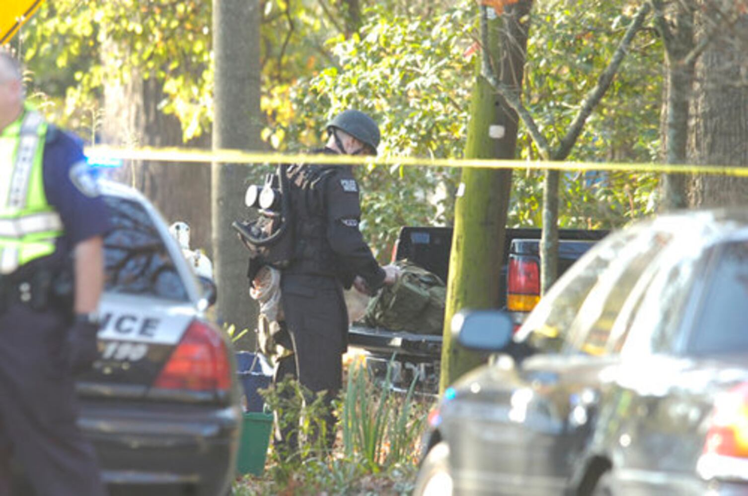 SWAT standoff in Decatur