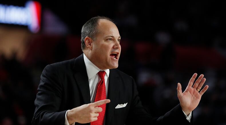 Georgia coach Mark Fox directs his players in the first half against Auburn, Saturday, Feb. 10, 2018, in Athens, Ga. (AP Photo/John Bazemore)