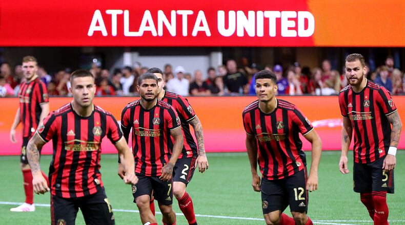 May 12, 2019 Atlanta: Atlanta United players prepare for a corner kick in front of the Orlando City goal during the second half in a MLS soccer match on Sunday, May 12, 2019, in Atlanta.  Curtis Compton/ccompton@ajc.com