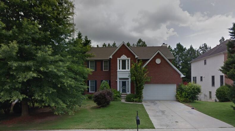 Demolition of 3545 McClure Woods Drive is the next step in constructing a pedestrian trail connecting the Willbrooke neighborhood to downtown Duluth. (Google Maps)