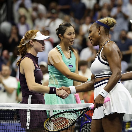 Venus, right, and Serena Williams, of the United States, congratulate Maya Joint, left, of Australia, and Hao-Ching Chan, of Taiwan, after their women's doubles match at the U.S. Open tennis championships, Friday, Sept. 4, 2026, in New York. (AP Photo/Adam Hunger)
