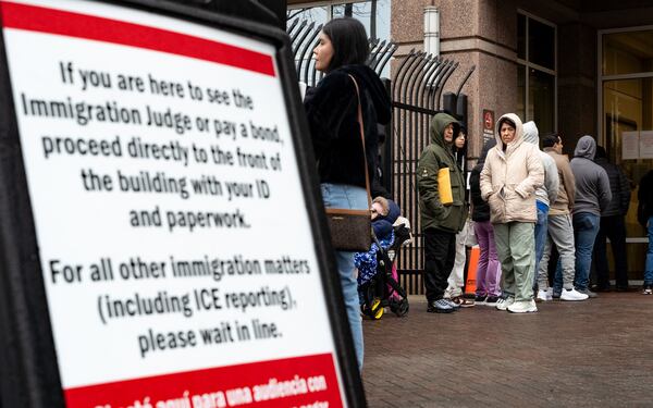 People line up outside of the Immigration and Customes Enforcement Atlanta field office. Monday, January 27, 2025 (Ben Hendren for the Atlanta Journal-Constitution)