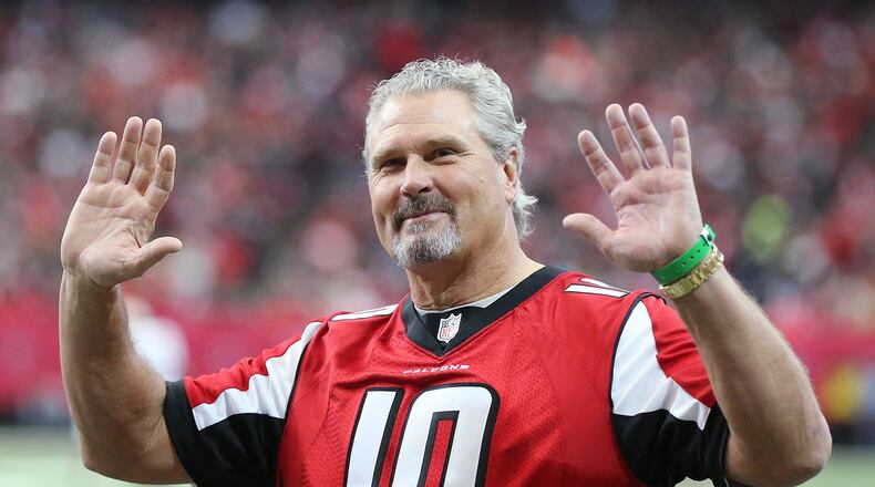 Legendary Falcons quarterback Steve Bartkowski will be inducted into the Hula Bowl Hall of Fame in 2023. (Curtis Compton / ccompton@ajc.com)