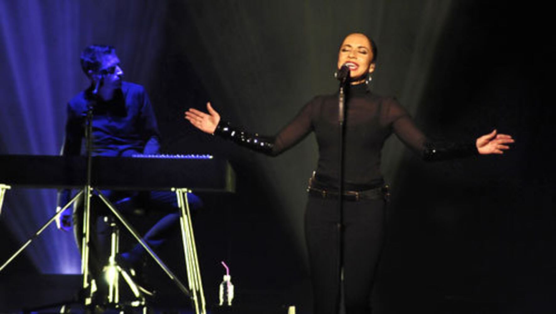 Sade performs at Philips Arena