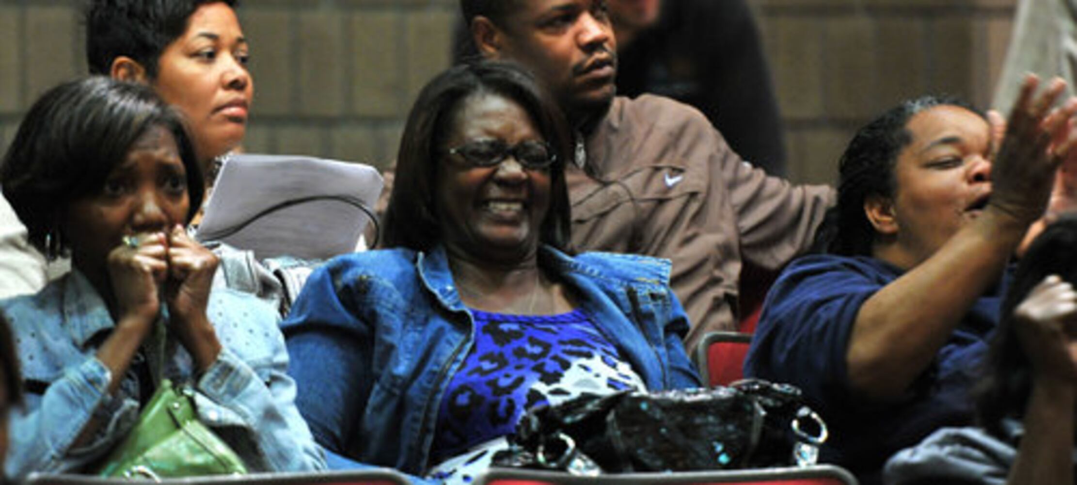 Atlanta school board OKs controversial closings