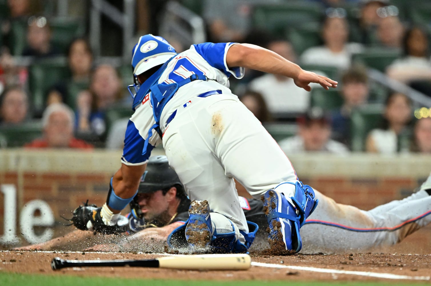 Photos: Game 2 of Braves vs Marlins