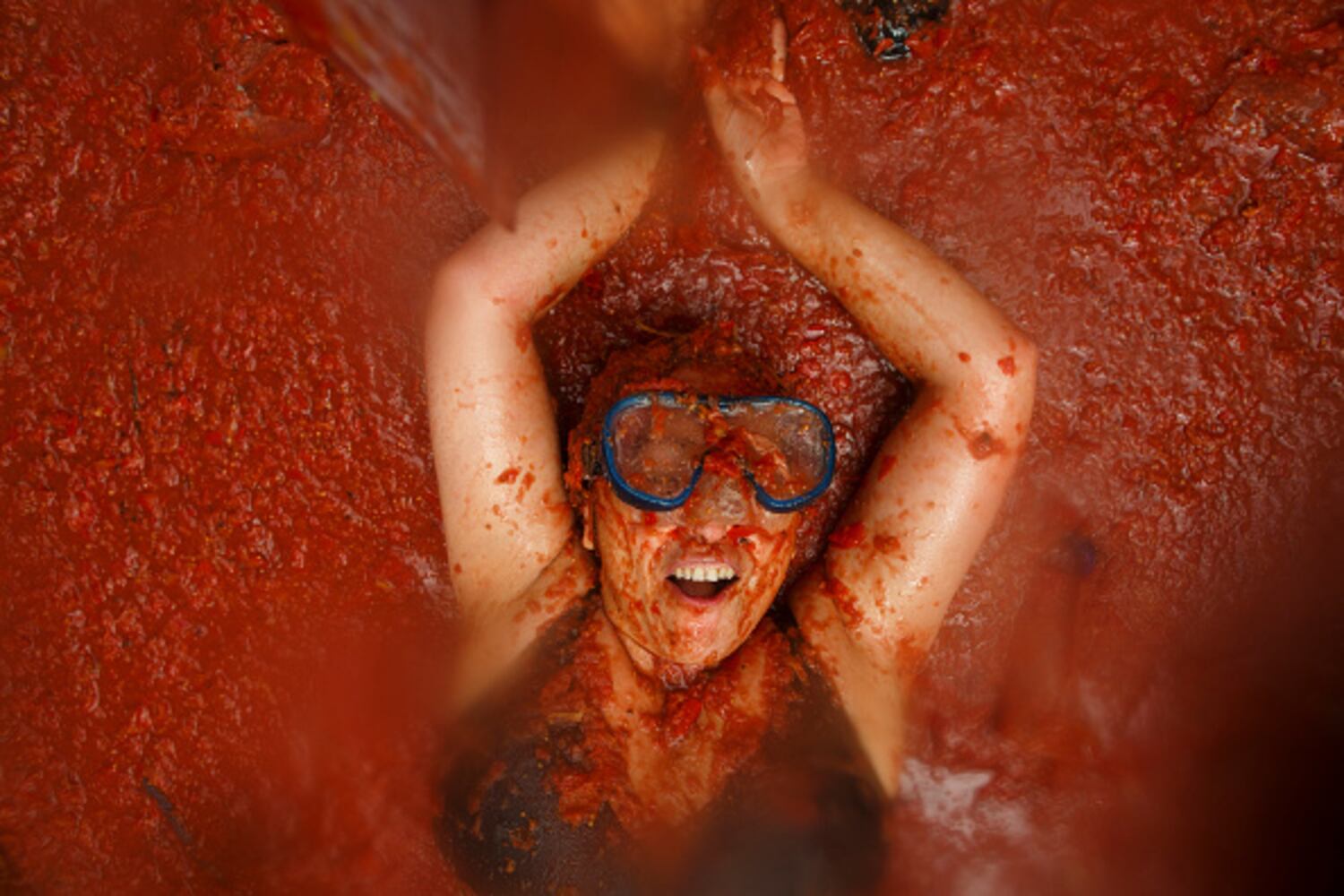 Photos: Spain’s Tomatina Festival paints city red