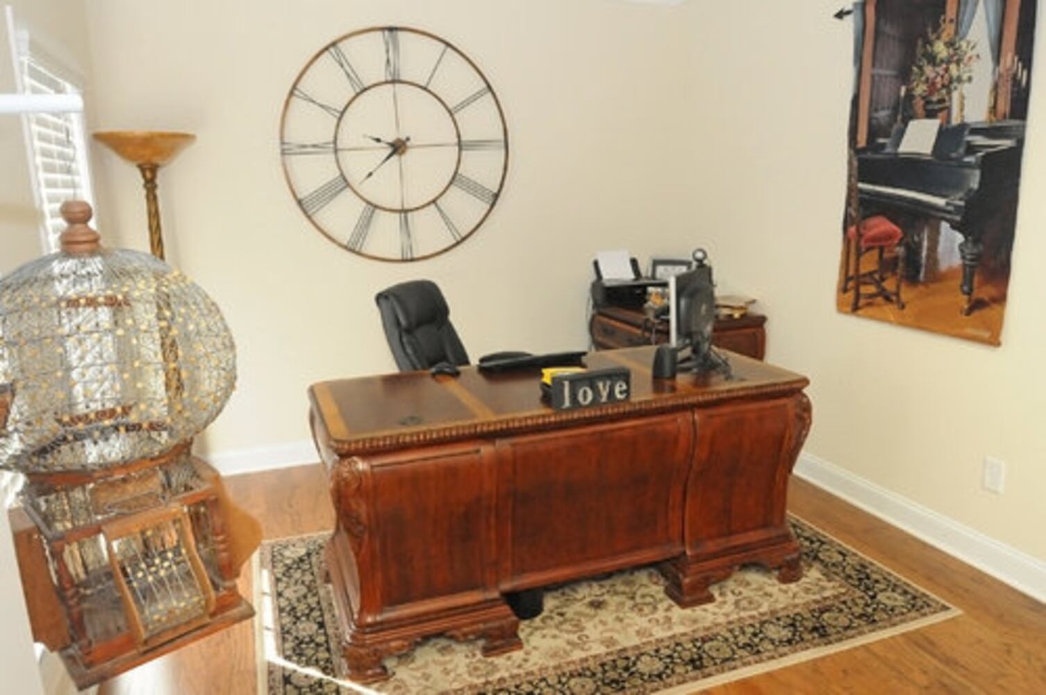 Mableton home suits community-loving family