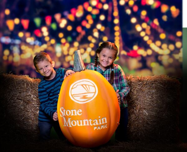 At sundown, the Stone Mountain’s Pumpkin Fest comes alive with glowing pumpkins and light displays.
Courtesy of Stone Mountain Pumpkin Park