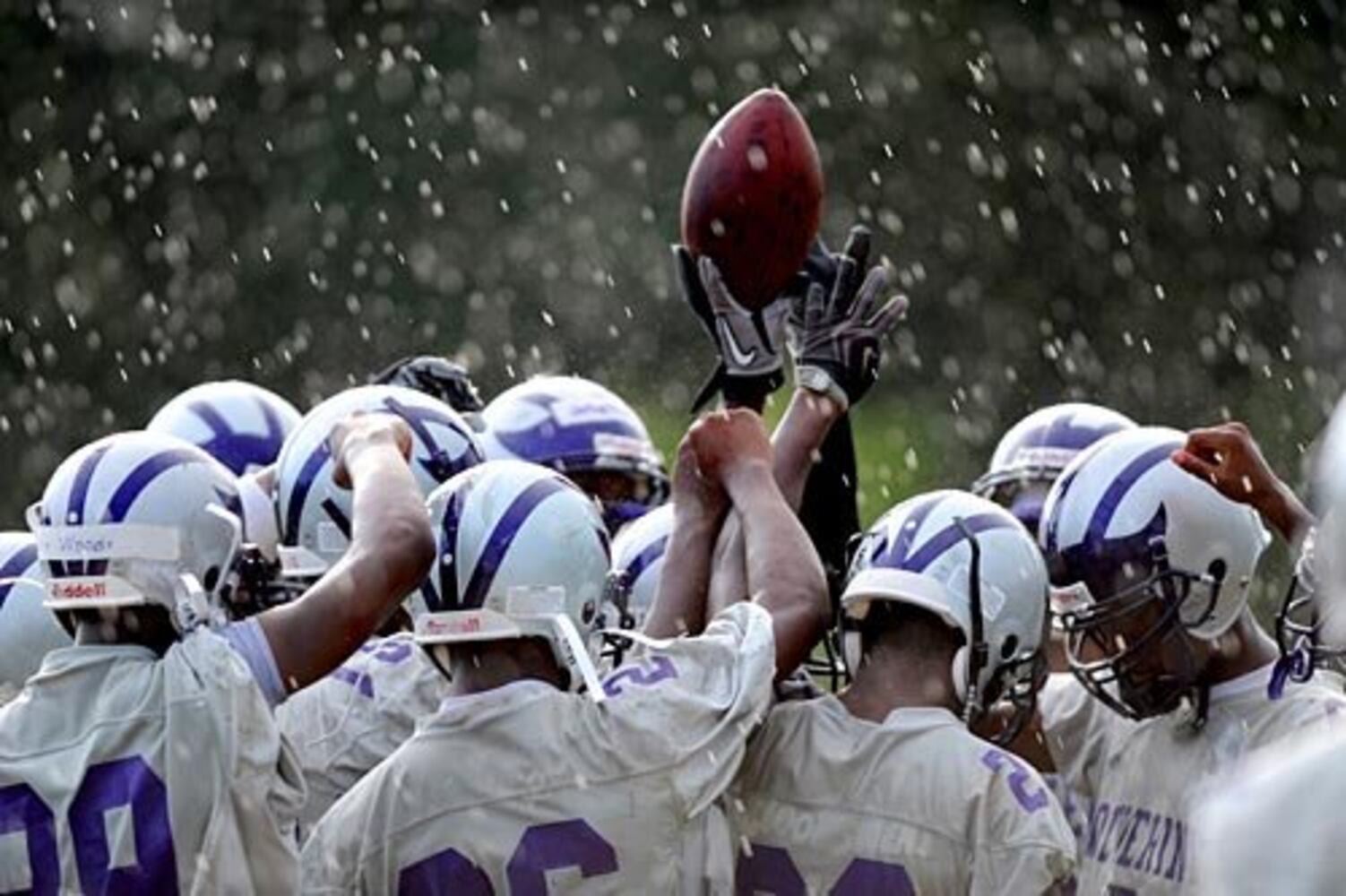 High school football: Summer workouts
