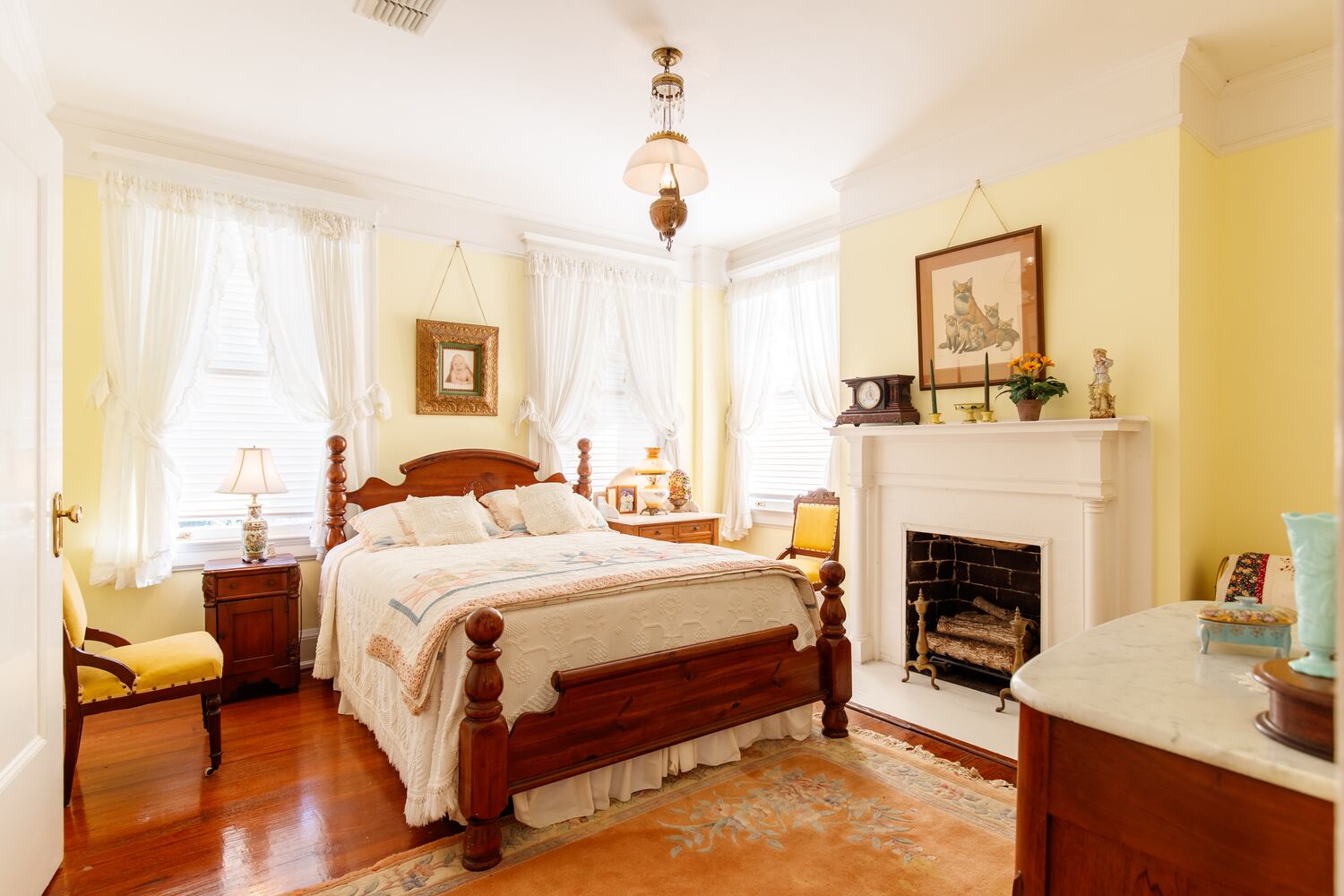 Grow bananas, pecans and more on your own personal Georgia estate for $2 million