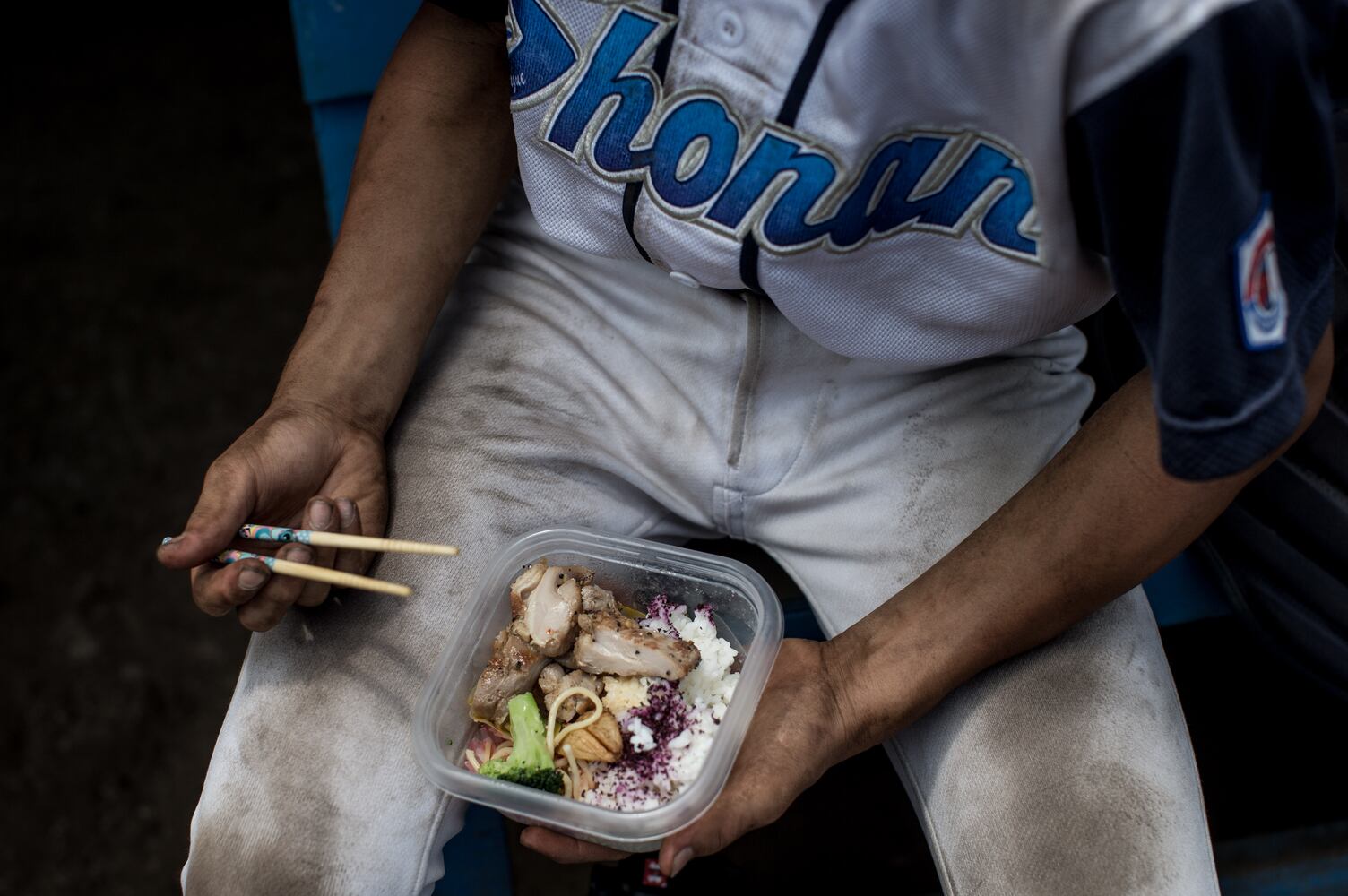 Lunchtime at schools in different countries