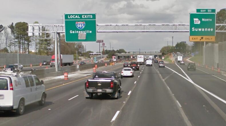 GDOT construction partners will close the northbound and southbound on-ramps at Lawrenceville-Suwanee Road/Exit 111 to install ramp meter technology. Google Maps