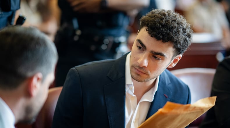 Luigi Mangione appears for a pre-trial hearing at Manhattan Criminal Court in New York, Wednesday, June 17, 2026. (AP Photo/Angelina Katsanis, Pool)