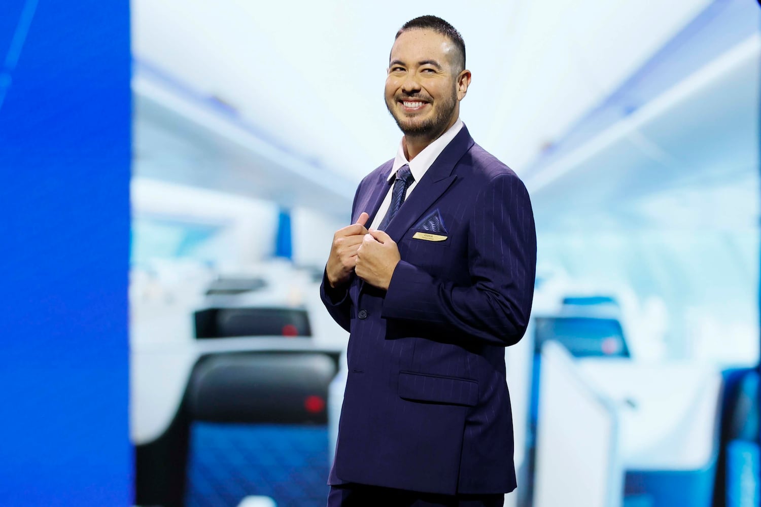 Delta unveils new employee uniform 