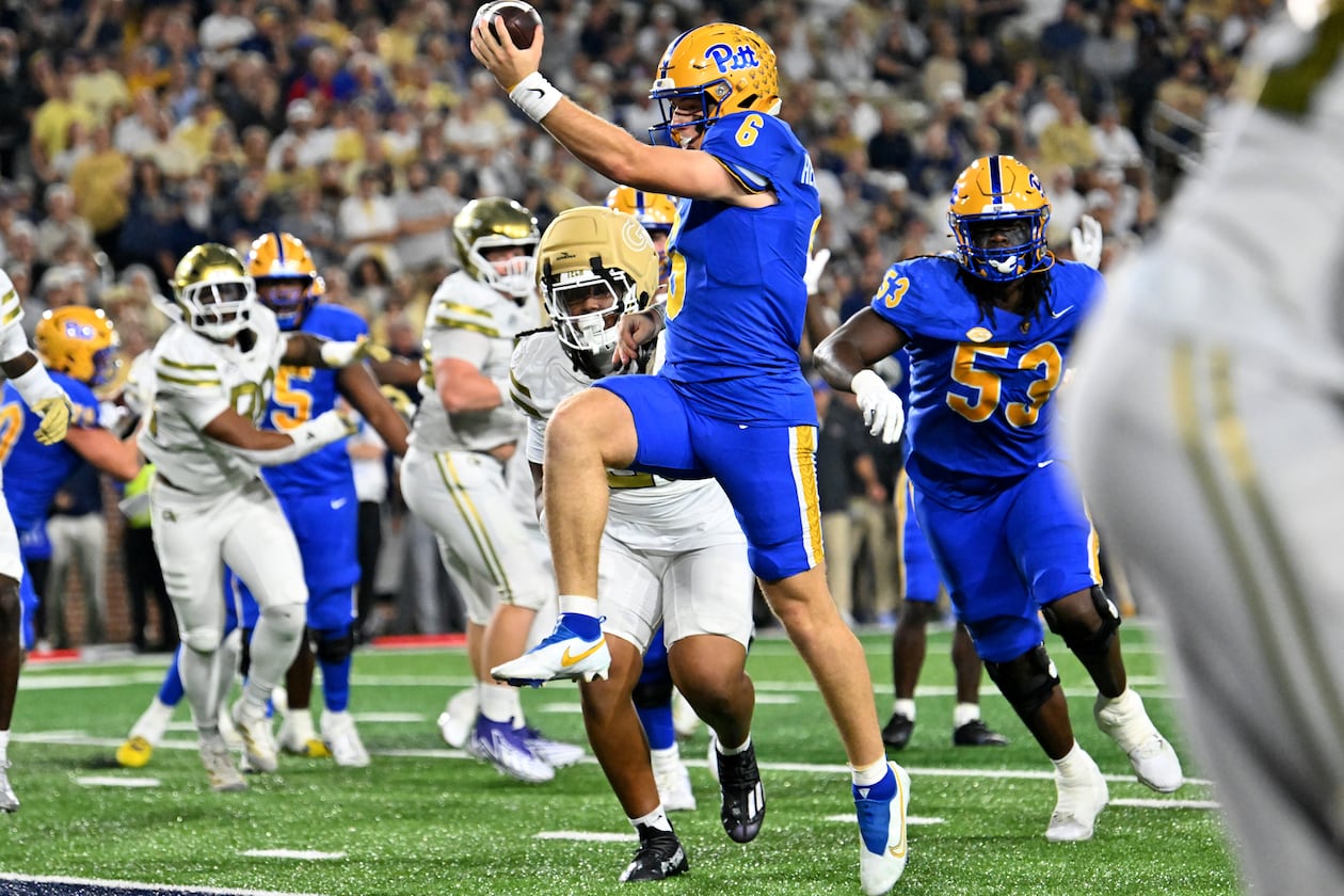 Pittsburgh quarterback Mason Heintschel and the Panther offense made plays when it counted in a 42-28 win over Georgia Tech as the defense struggled yet again. (Hyosub Shin/AJC)