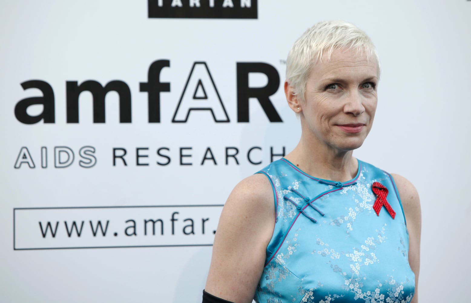 7 most charitable celebrities