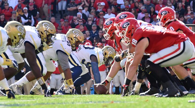November 26, 2016 Athens - During the rivalry football game between Georgia and Georgia Tech at Sanford Stadium on Saturday, November 26, 2016. HYOSUB SHIN / HSHIN@AJC.COM