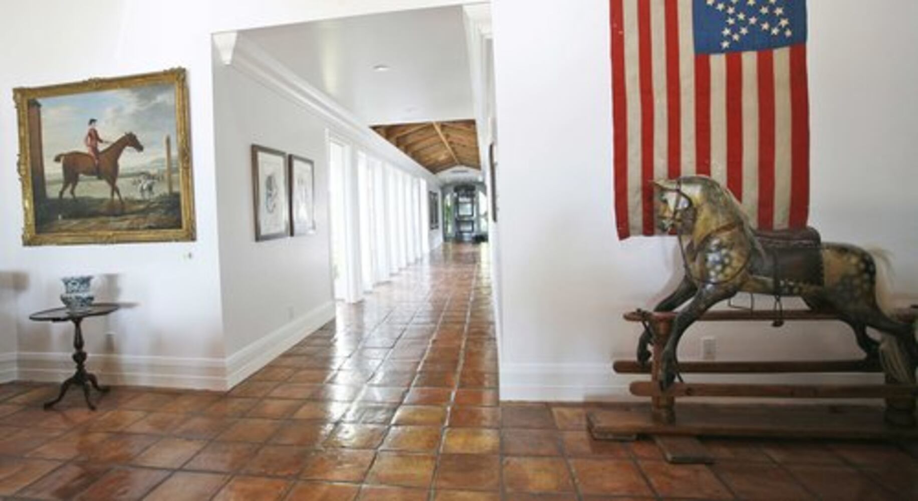 Bernie Madoff's Palm Beach home goes to auction