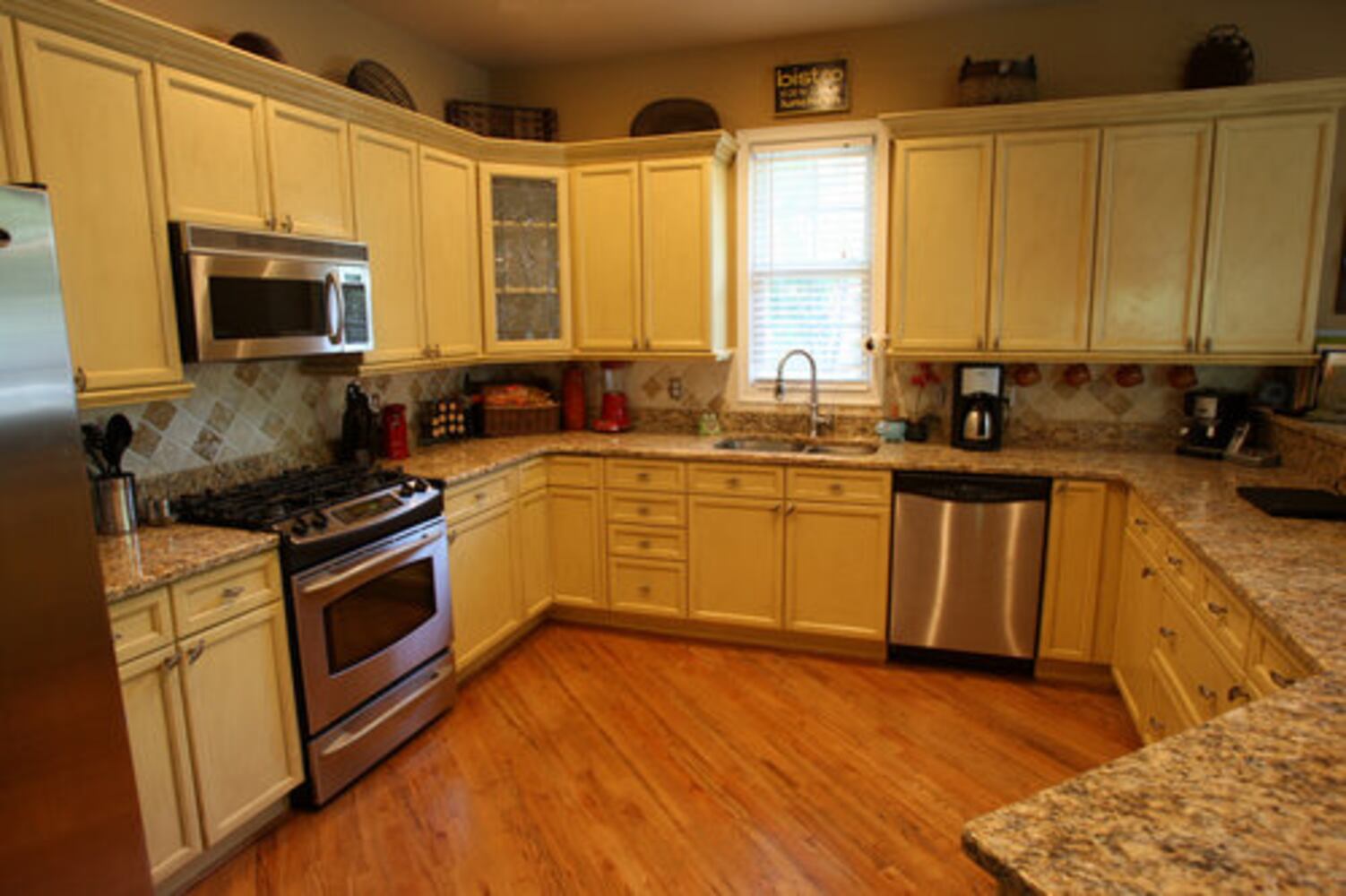 Remodeled Grant Park home maintains Victorian charm