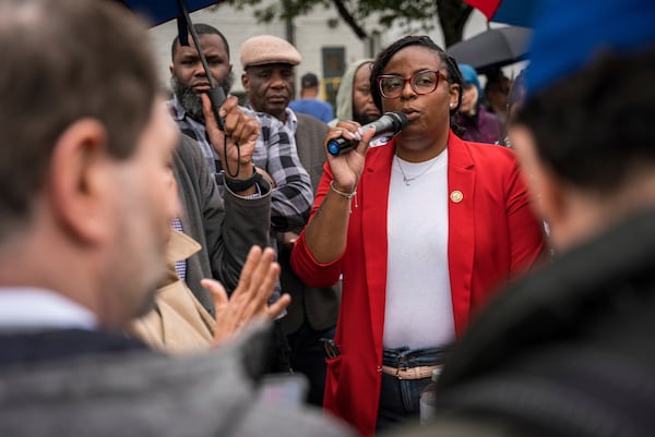 Congresswoman Rep. LaMonica McIver demands the release of Newark Mayor Ras Baraka after his arrest while protesting outside an ICE detention prison, Friday, May 9, 2025, in Newark, N.J, (AP Photo/Angelina Katsanis)