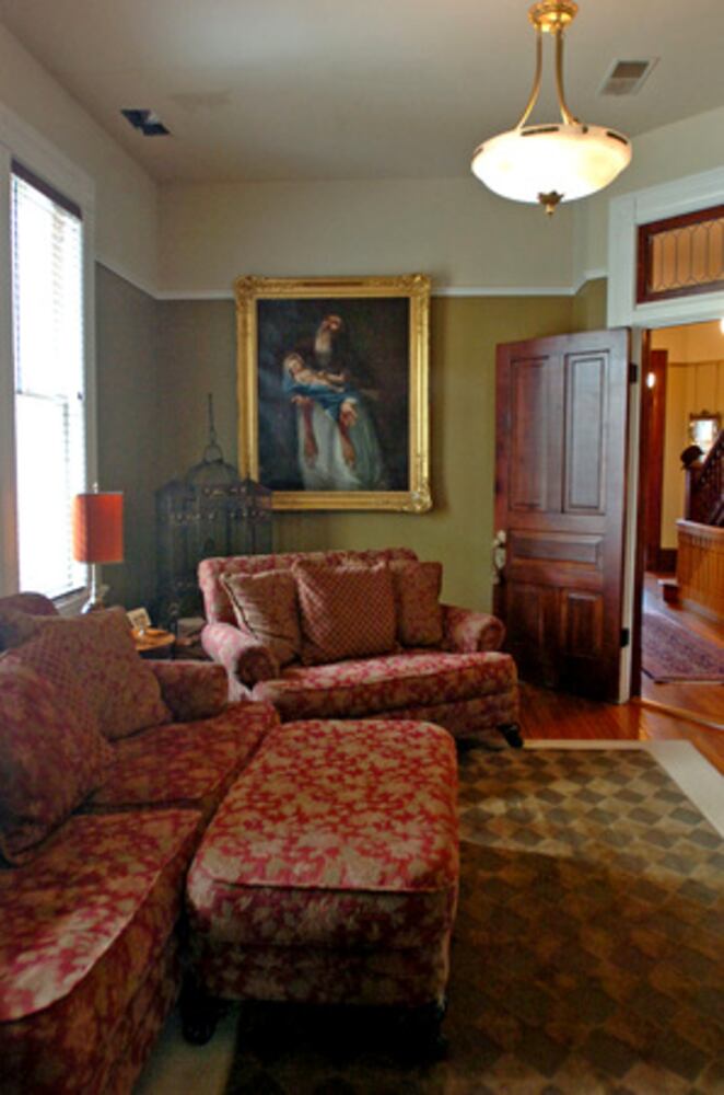 Grant Park mansion restored to former glory