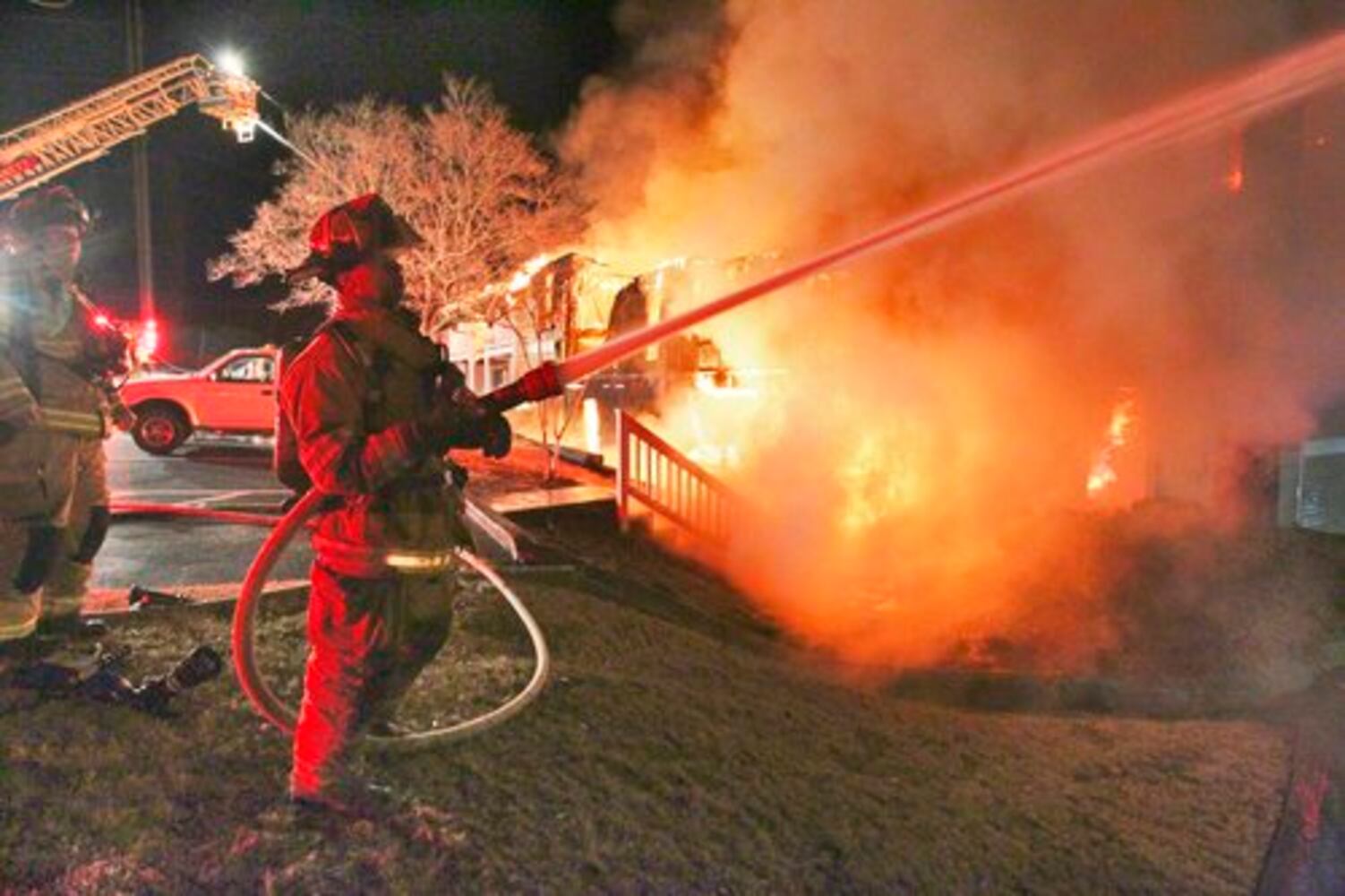 Fire at Spaulding Hills apartments in Norcross