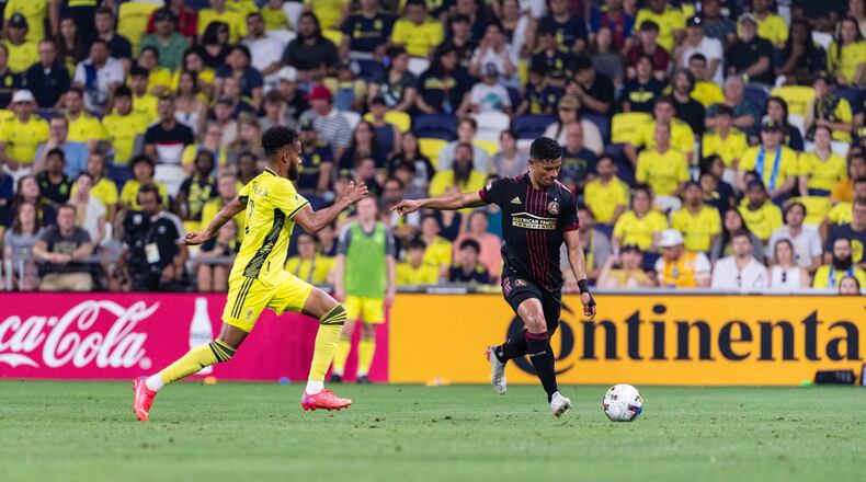 Atlanta United defender Ronald Hernandez #2 dribbles the ball during the Lamar Hunt U.S. Open Cup match against Nashville SC at Geodis Park in Nashville, Tennessee, on Wednesday May 11, 2022. (Photo by Dakota Williams/Atlanta United)