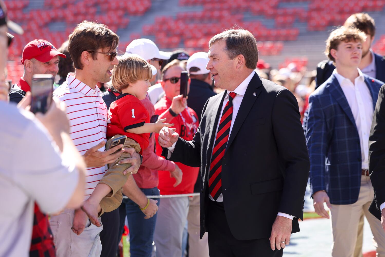 110523 bulldogs photo