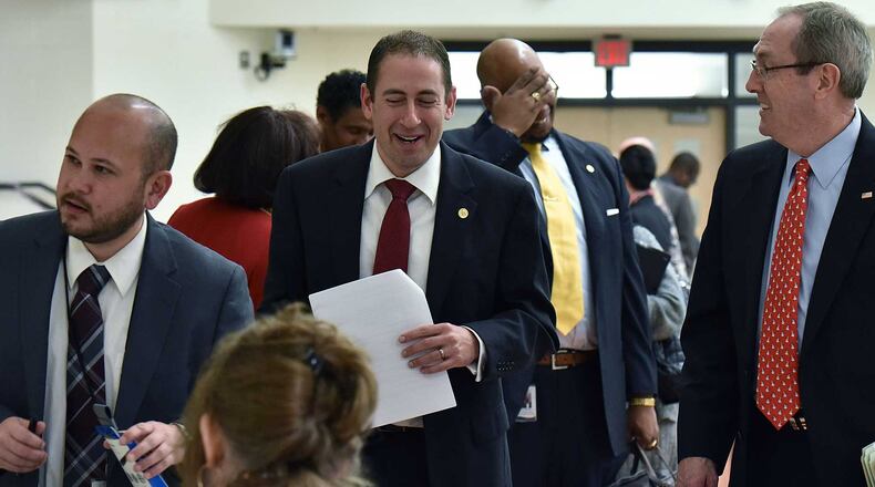 Former Fulton County Interim superintendent Kenneth Zeff (center), now heading Learn4Life, pictured at a 2015 school board meeting.