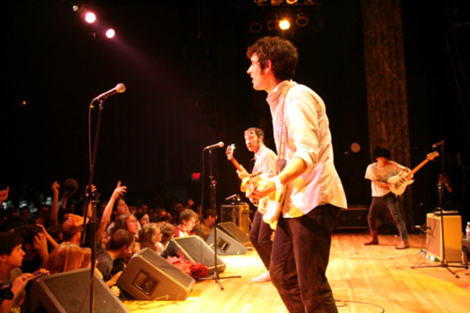 Black Lips headline party for Stomp and Stammer