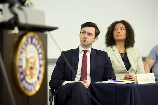 Senator Jon Ossoff, center, and Attorney Esther Graff-Radford, right, listen as a renter tells her story during an event hosted by Senator Ossoff, Monday, May 19, 2025, in Atlanta. Sen. Ossoff hosted an oversight session in Atlanta alongside Georgia renters and an expert as part of Ossoff’s ongoing investigation. (Jason Getz / AJC)