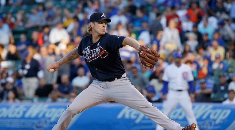 Atlanta Braves starter Mike Foltynewicz throws against the Chicago Cubs during the first inning of a baseball game Thursday, Aug. 20, 2015, in Chicago. (AP Photo/Nam Y. Huh)