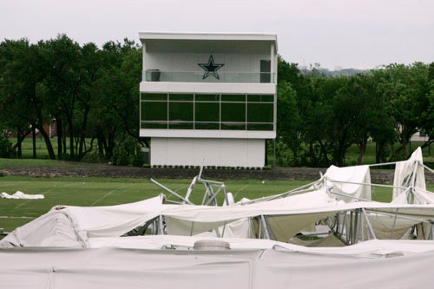 NFL Photos: Cowboys' practice facility collapses