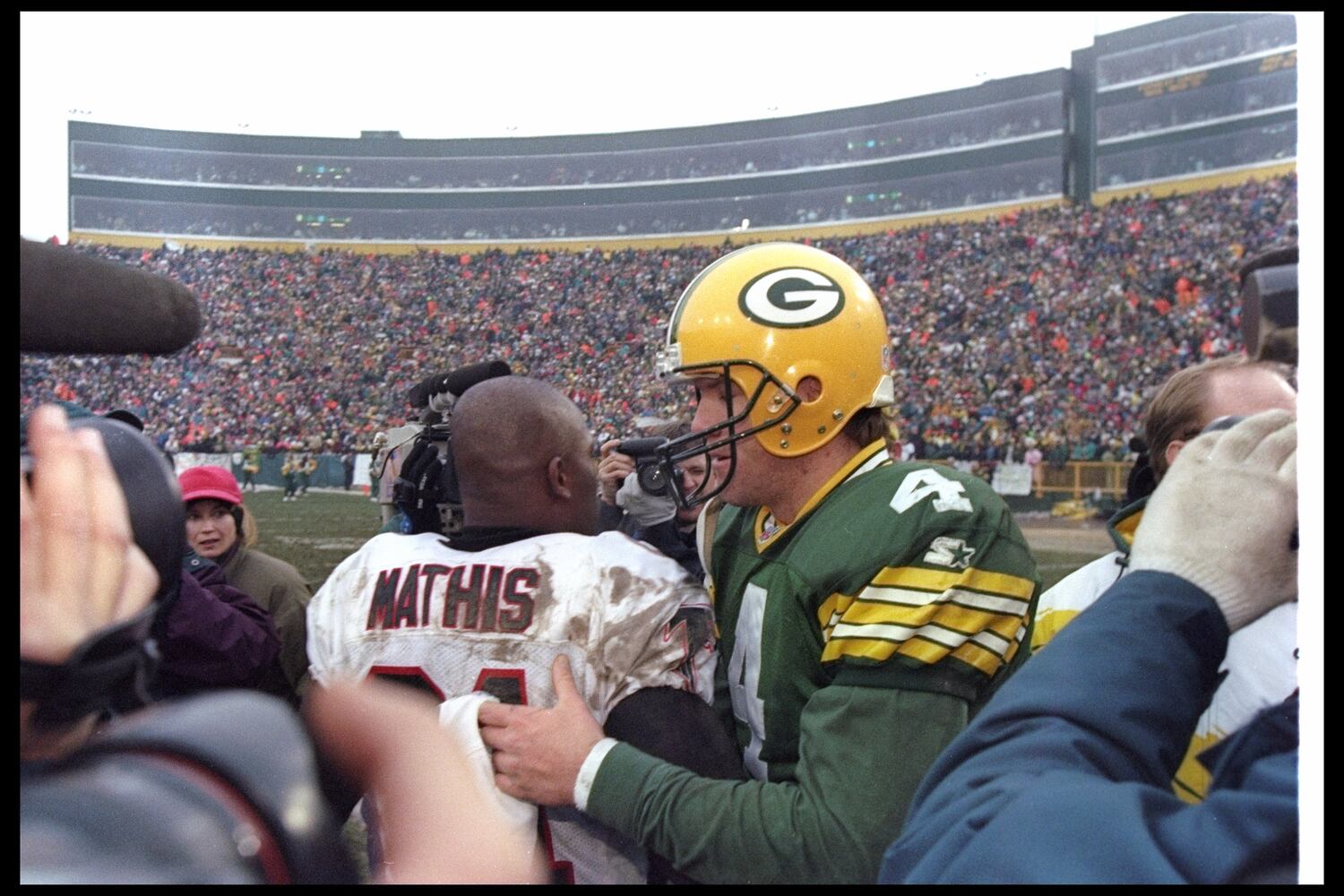 Mathis caught a touchdown for the Falcons in Super Bowl XXXIII