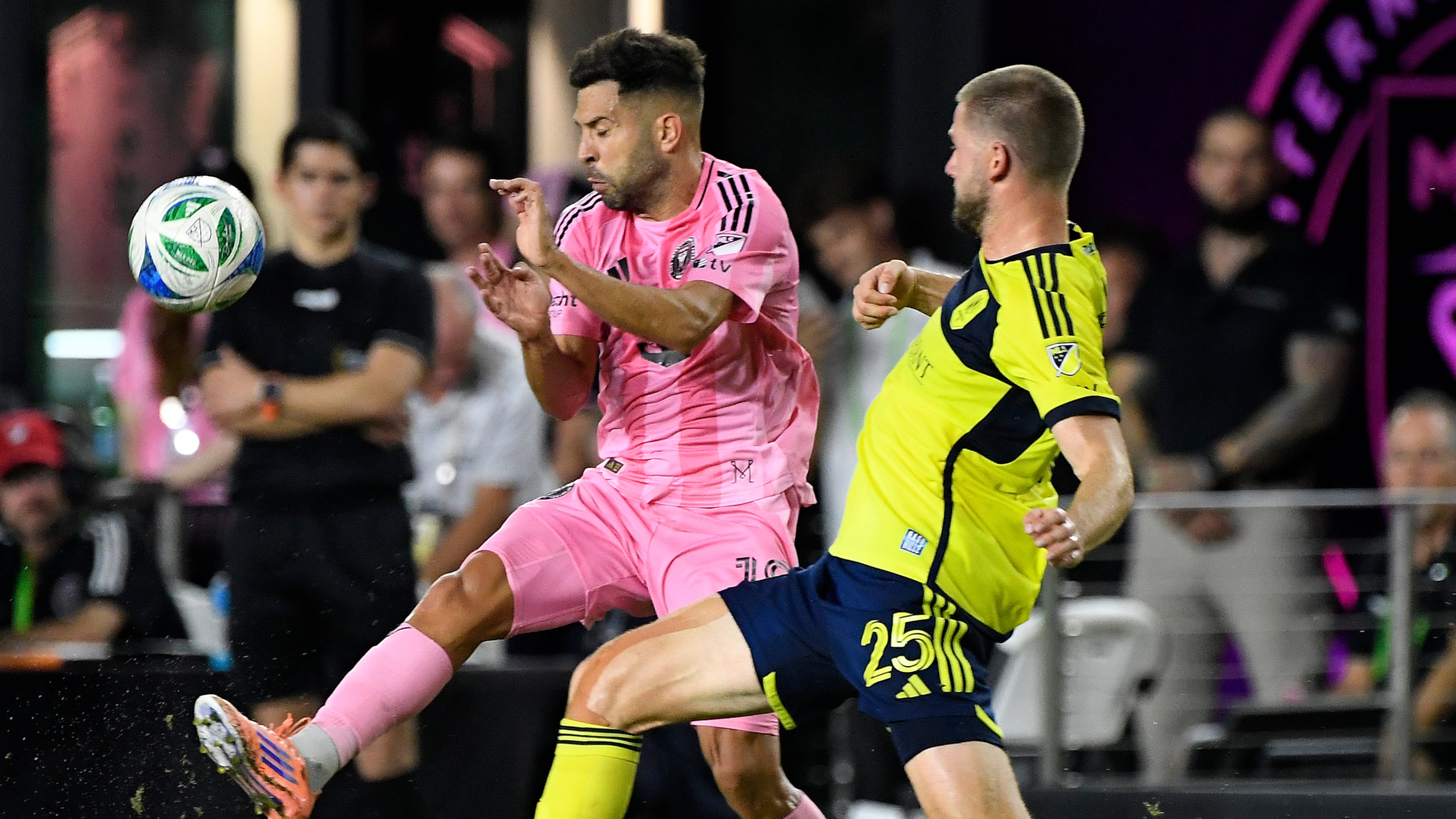 Nashville defender Walker Zimmerman (right) — pictured challenging Inter Miami's Jordi Alba during the MLS playoffs last month — seem like he would be a good fit with Atlanta United, but his salary is likely too high. (Michael Laughlin/AP)
