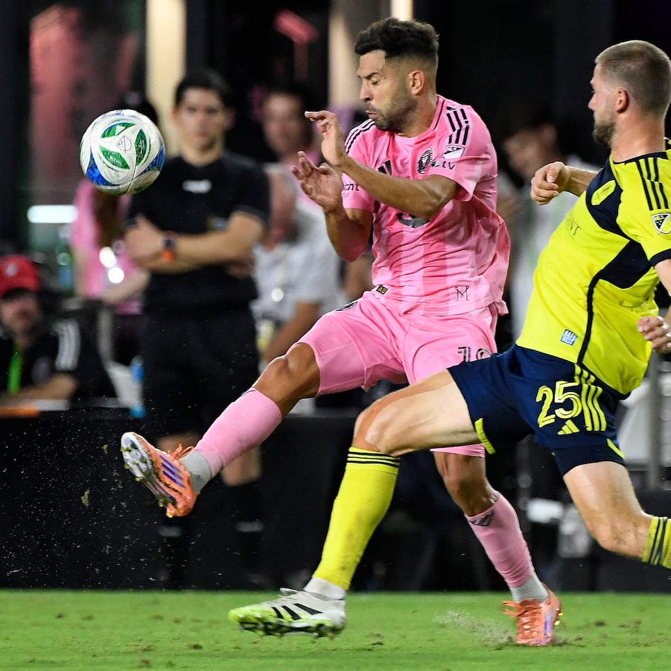 Nashville defender Walker Zimmerman (right) — pictured challenging Inter Miami's Jordi Alba during the MLS playoffs last month — seem like he would be a good fit with Atlanta United, but his salary is likely too high. (Michael Laughlin/AP)