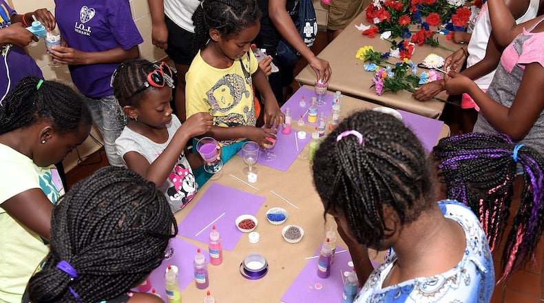 The DeKalb County parks department is offering day camps, featuring recreational and art activities, for kids during fall break.