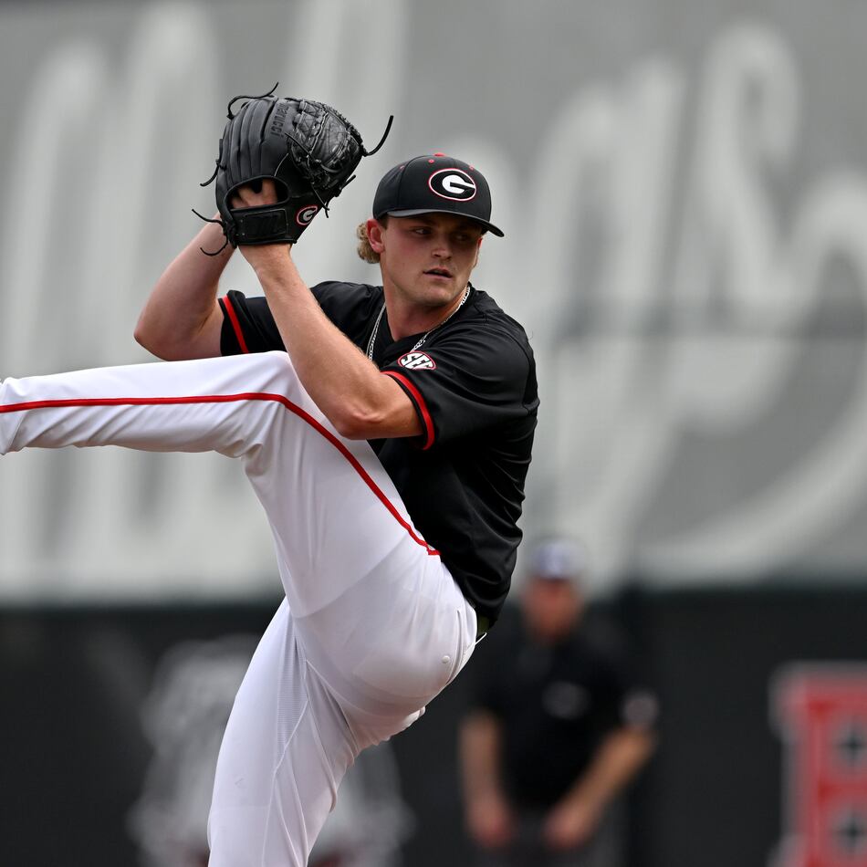 Georgia's Joey Volchko throws a pitch against Long Island during the first inning of their NCAA regional game at Foley Field on Friday, May 29, 2026, in Athens. (Hyosub Shin/AJC)