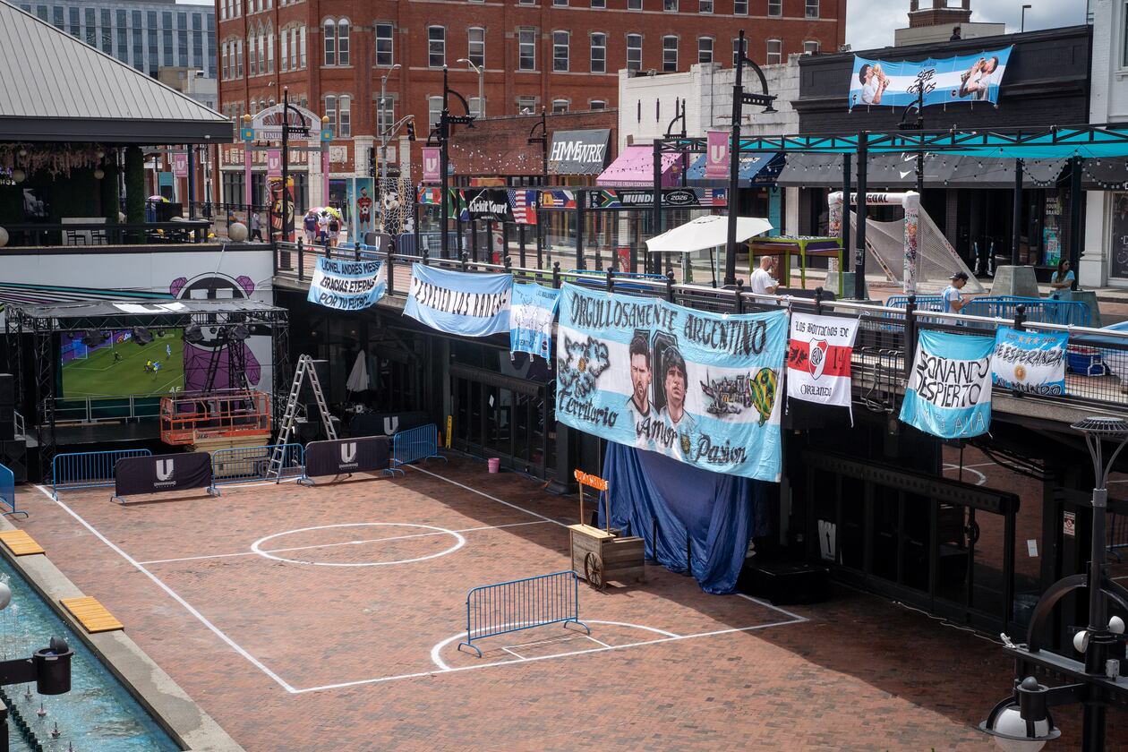 Underground Atlanta is all prepped for Wednesday's match. (Ben Hendren for the AJC)