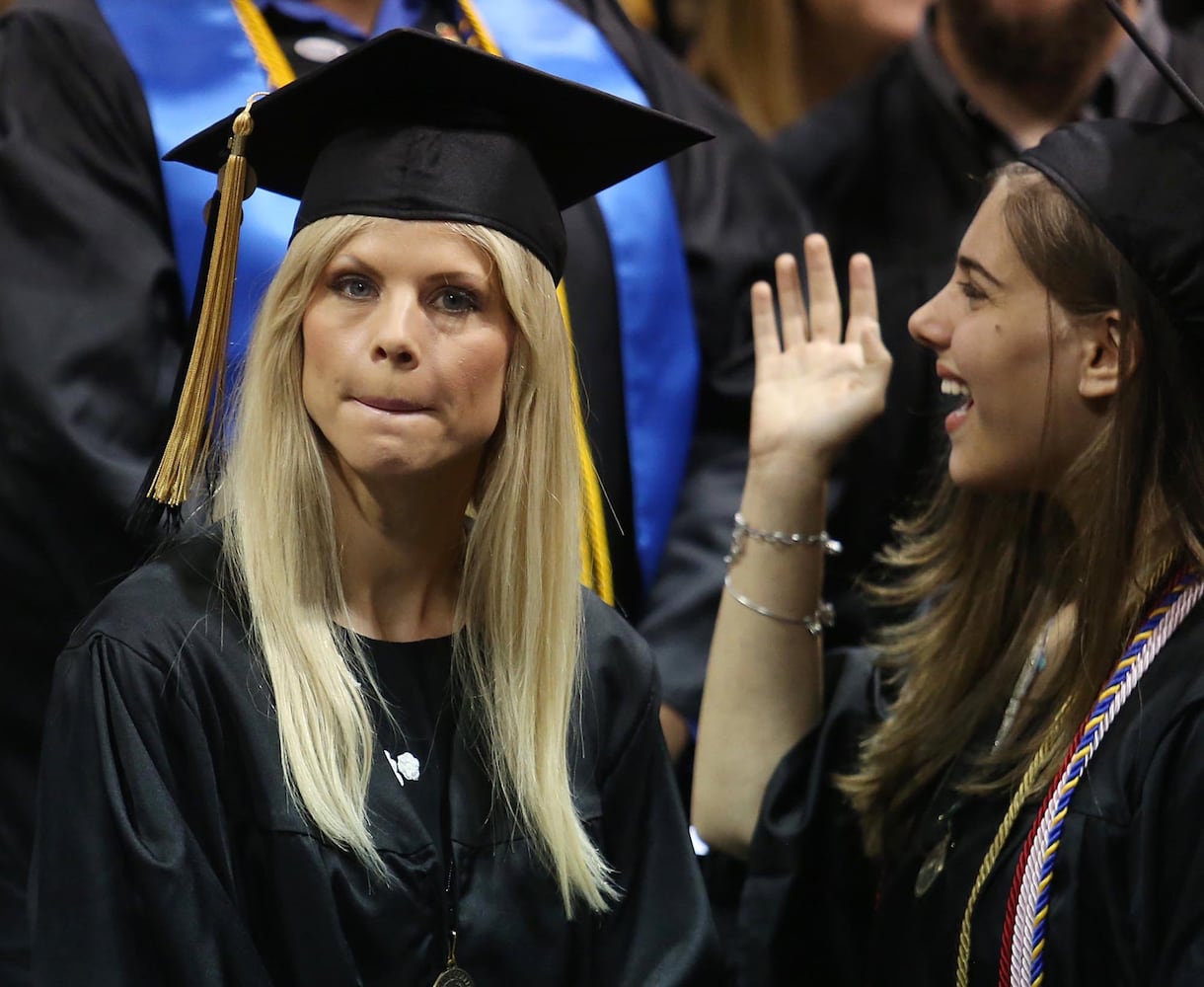 Ex-wife of Tiger Woods named Outstanding Graduating Senior