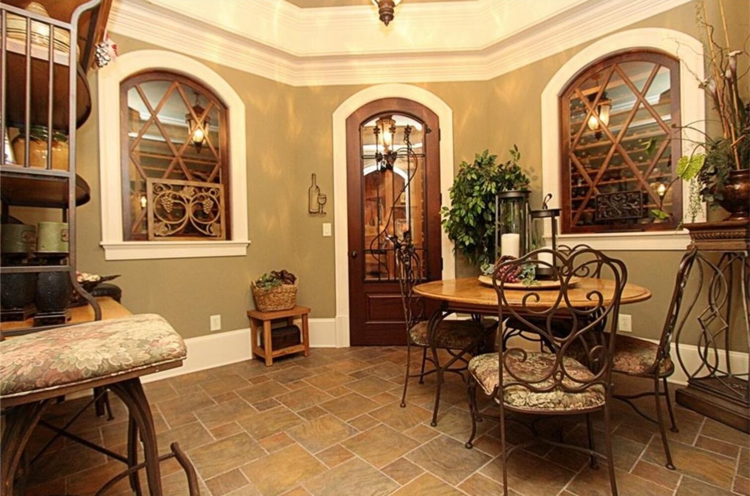 4914 Kettle River Point, Suwanee