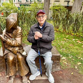 Joseph Geshwiler, who died Aug. 29 in Massachusetts at age 89, started working for The Atlanta Constitution in 1979 and retired from The Atlanta Journal-Constitution in 2004. (Courtesy of the Geshwiler family)