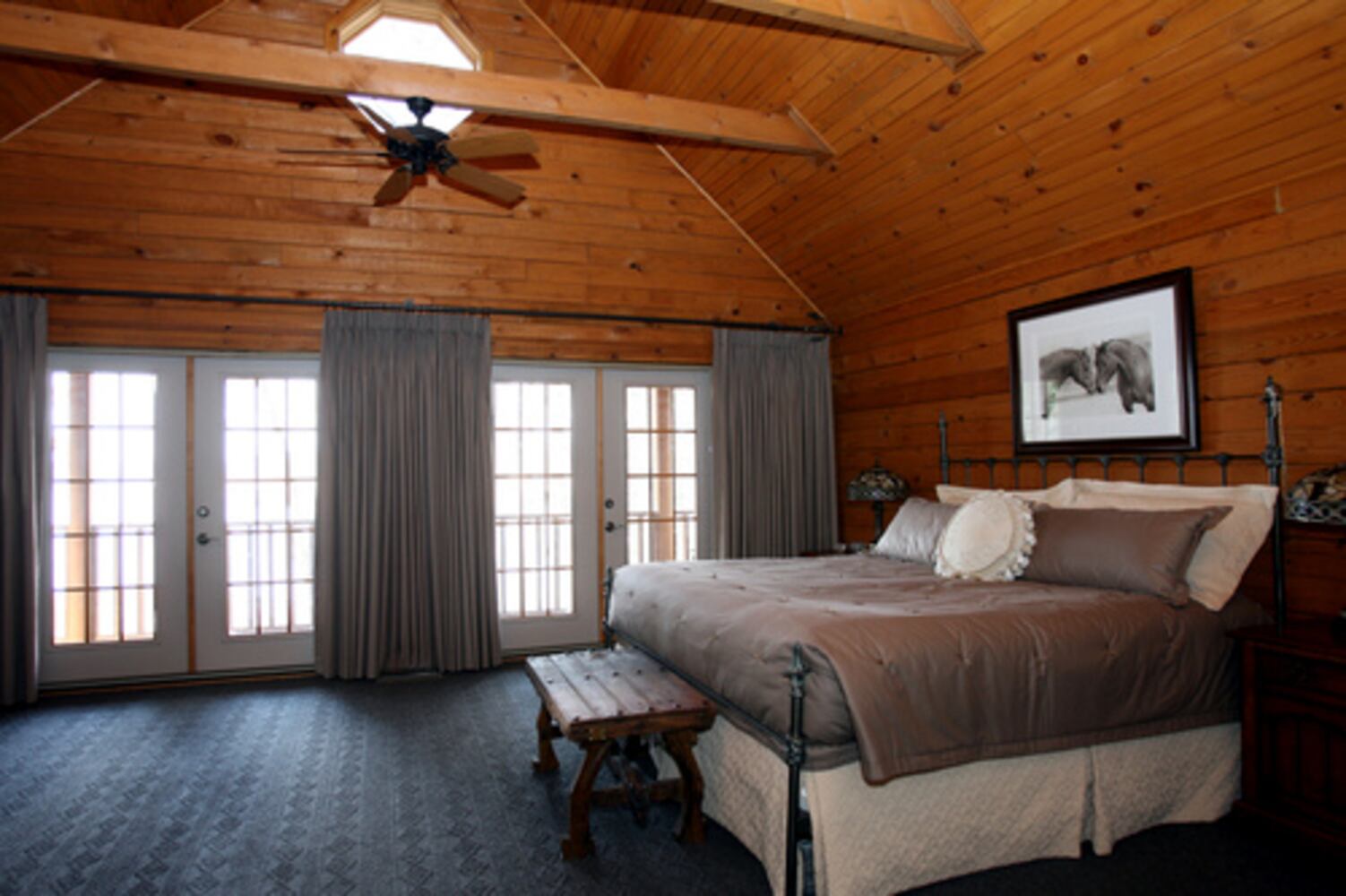 Cabin transformed from 'The Clampetts' to glorious abode