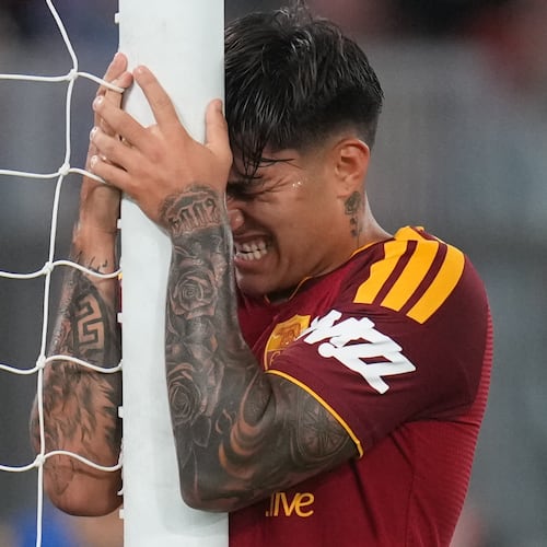 Roma's Santigo Castro reacts after missing a scoring chance during the Italian Serie A soccer match between Roma and Fiorentina, in Rome, Monday, Aug. 24, 2026. (AP Photo/Gregorio Borgia)
