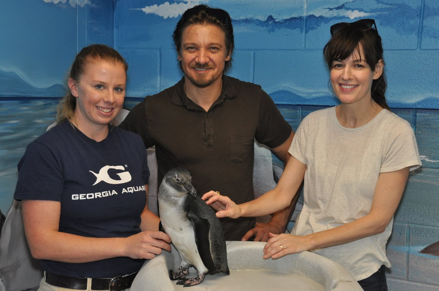 Celebrities visit Georgia Aquarium
